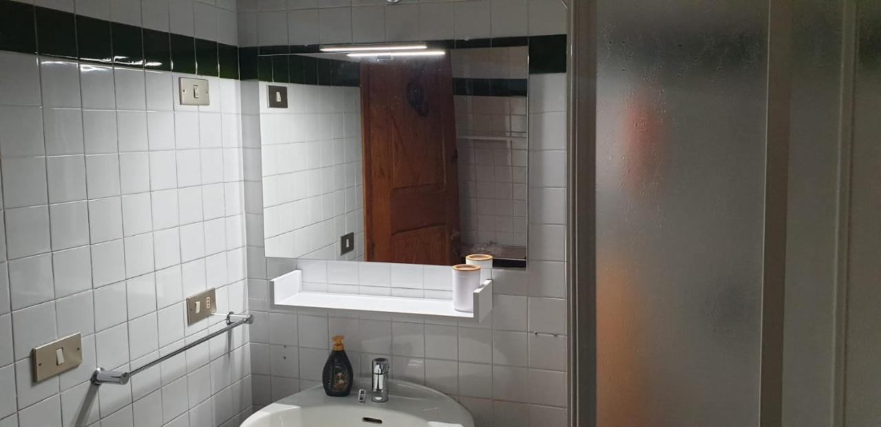 Casa Di Alba Appartement Cannigione Buitenkant foto